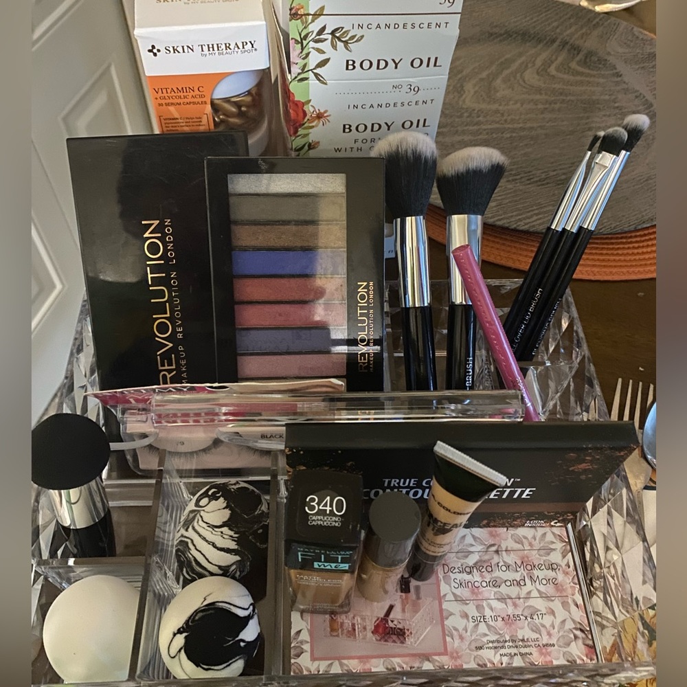 Small makeup collection willing for trade for other makeup only.